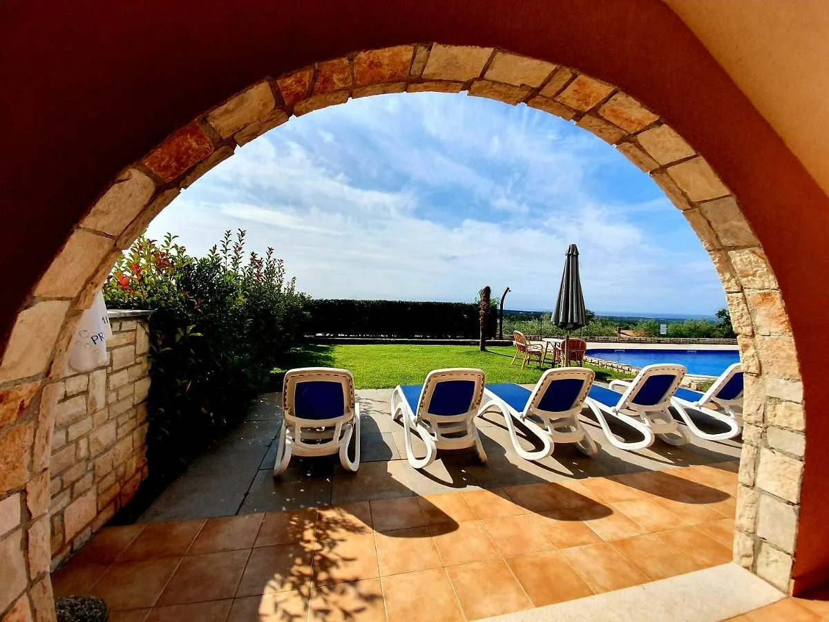 Holiday Home Marina Kaštelir